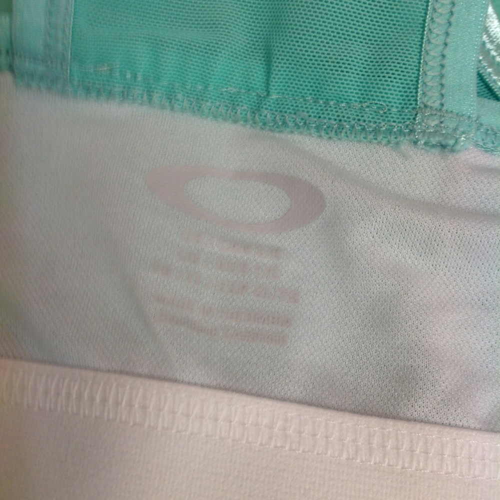 Oakley Mint Green Endurance Athletic Tank Top - L - Picture 8 of 10